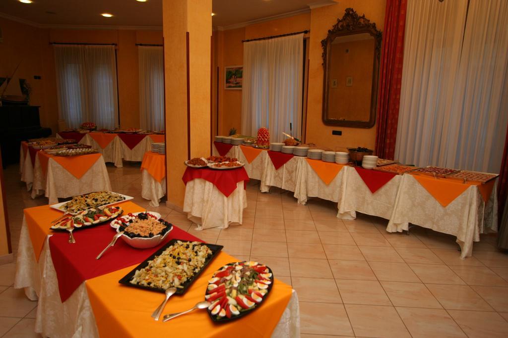 Hotel Nuovo Suisse Alassio Exterior photo