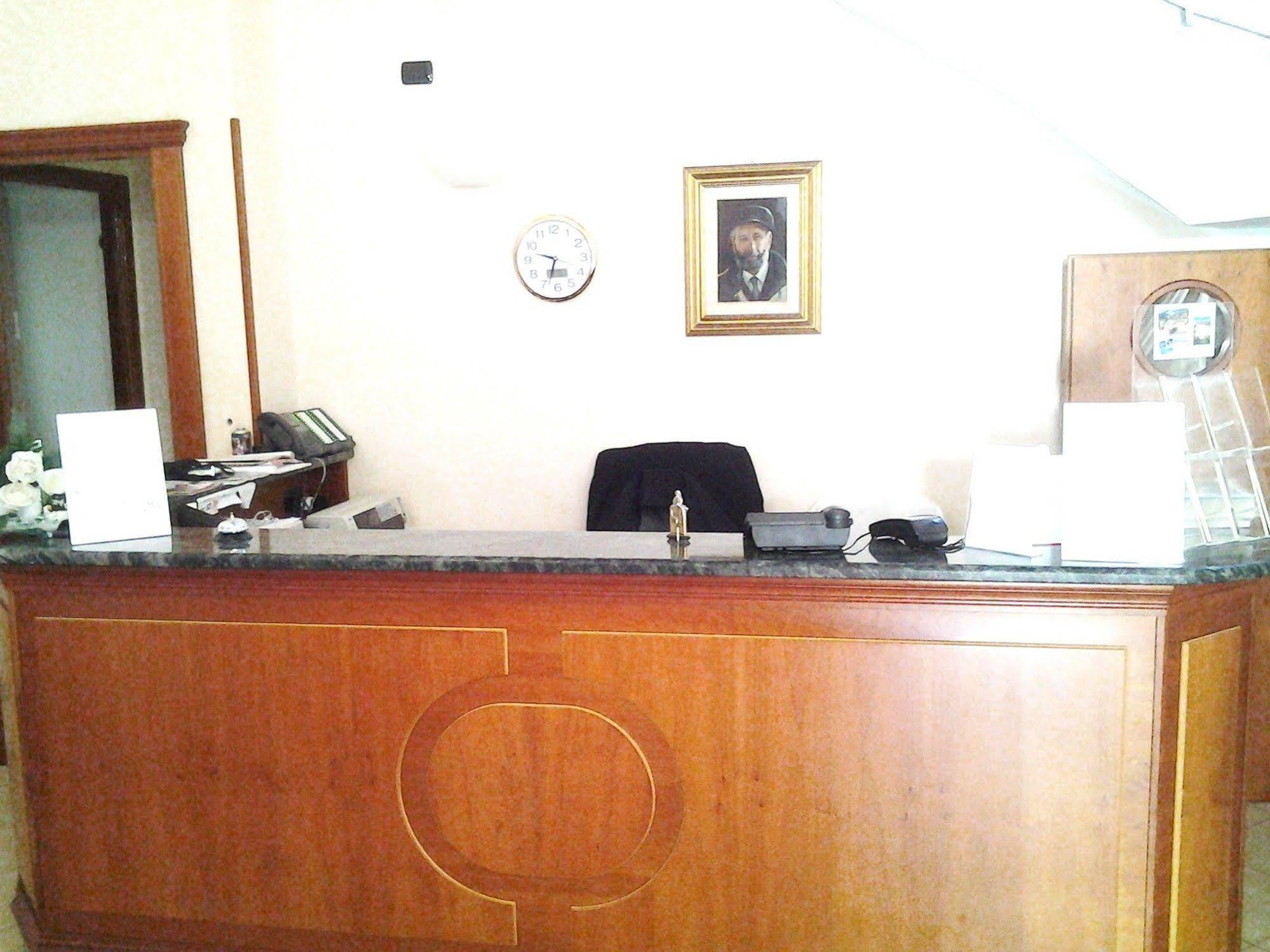 Hotel Nuovo Suisse Alassio Exterior photo